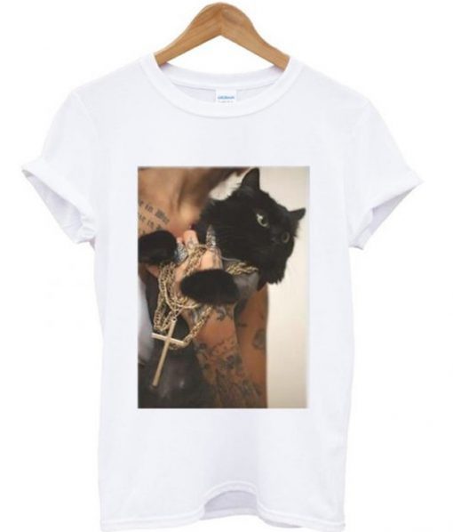 Black Cat Graphic T Shirt