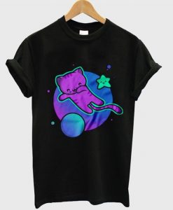 Space Cat Flying Graphic tee